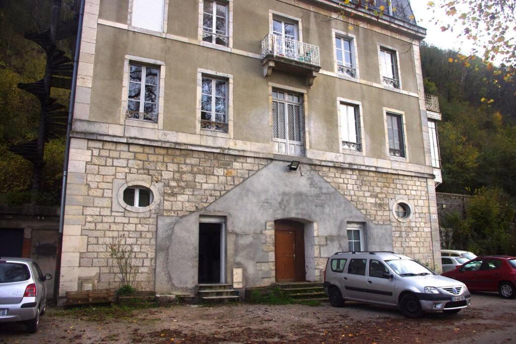 Appartement Rdc Dans Jolie Parc Arbore Beure Extérieur photo